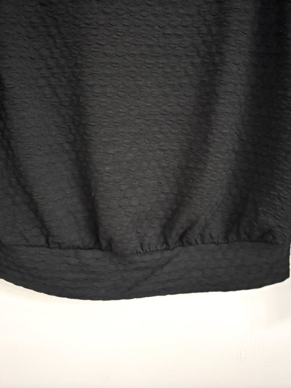 Anthropologie Porrdige Black Textured Floral Sleeve Mixed Media Sweatershirt - M - Picture 5 of 10